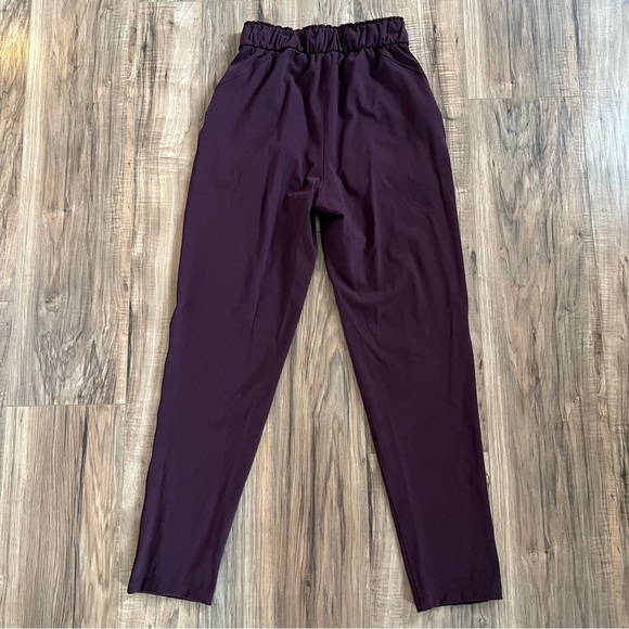 🦊Lululemon Keep Moving Pant - Picture 4 of 9
